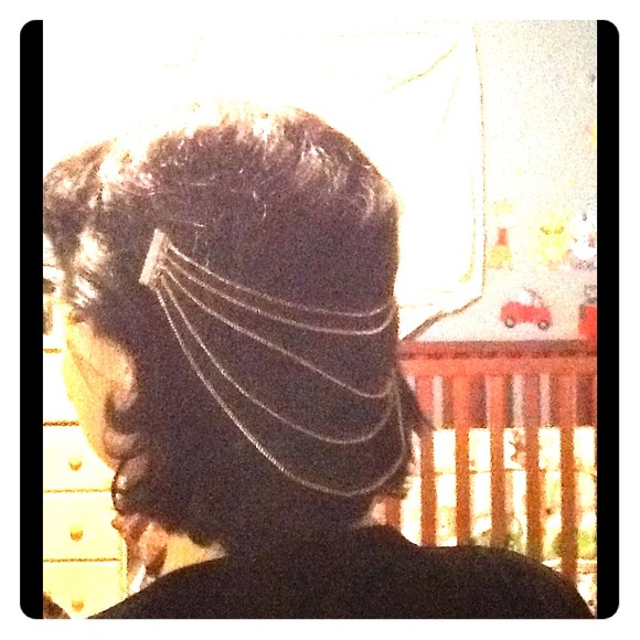 Gold chain head piece