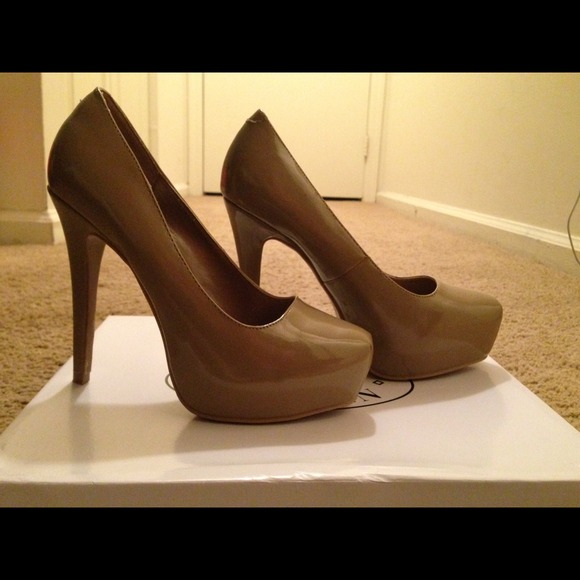 Cute and classy!