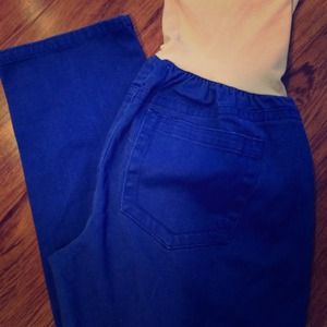 Maternity skinny jeans with secret fit belly