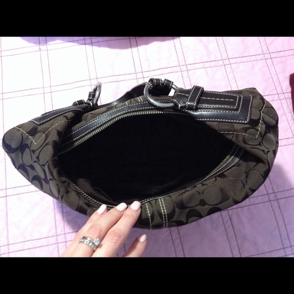 🎉reduced🎉 Authentic Coach bag - Picture 3 of 3