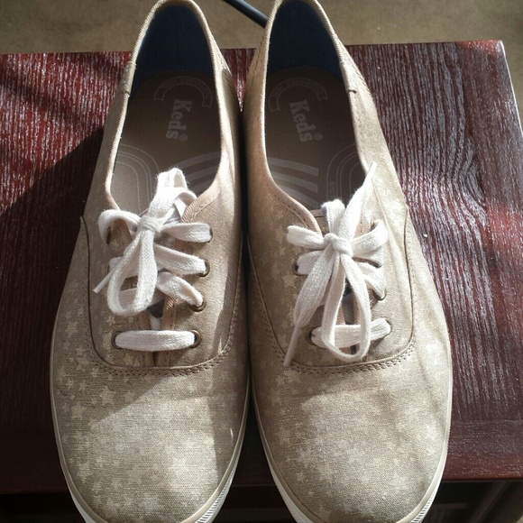Keds tennis shoes