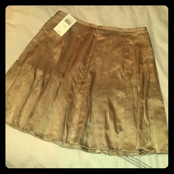 Gold skirt