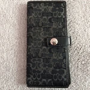 BUNDLE! Auth. Coach wallet & Calvin Klein wallet