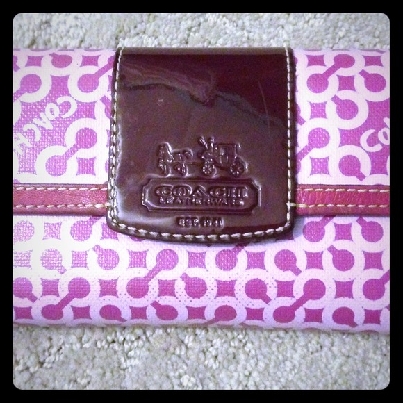 🚫SOLD⛔️ AUTHENTIC COACH Penelope Wallet