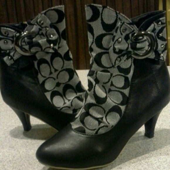 Ankle boots