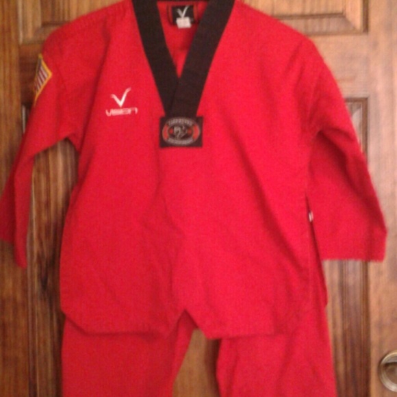 Child's size small taekwondo uniform