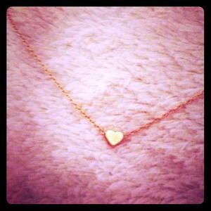 Beautiful mini heart necklace