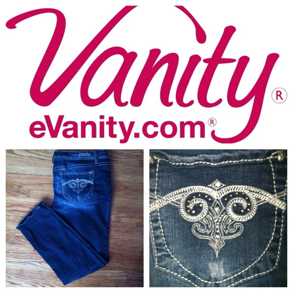 🚫SOLD🚫👖 Comfy and Stylish Vanity Pants! 👖