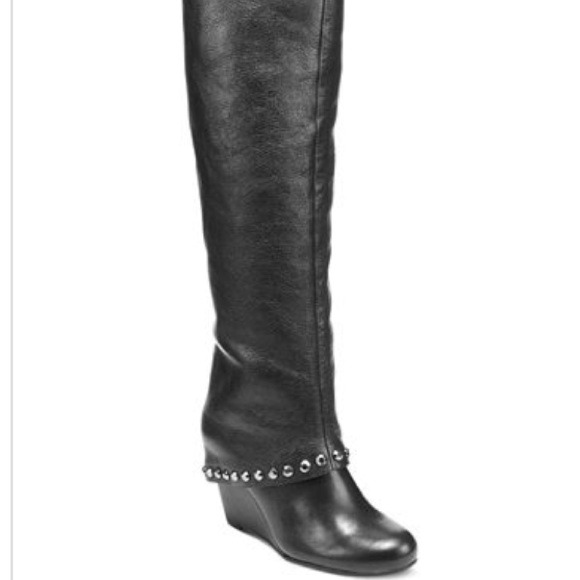 BcBg boots