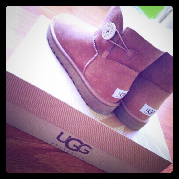 Authentic Uggs