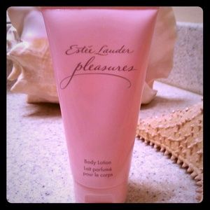 Estee Lauder Pleasures Lotion