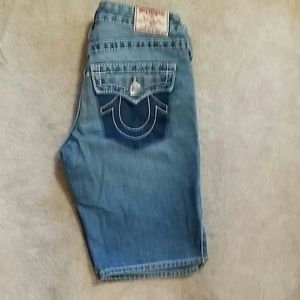 True Religion Joey Big T Bermuda
