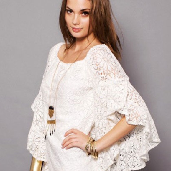 Jen's Pirate Booty "French Bardot" lace tunic - Picture 1 of 3