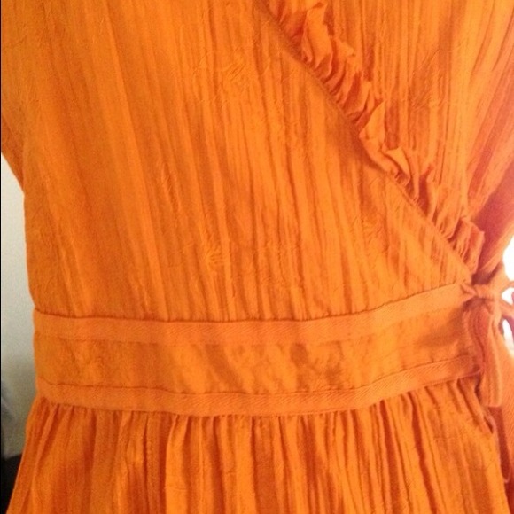 Wrap top w dbl ties, perfect cond - Picture 3 of 4