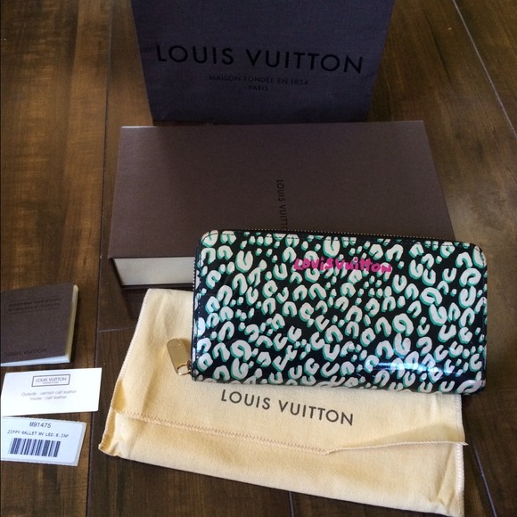 SOLD to a friend Rare Louis Vuitton Zippy Wallet - Picture 2 of 4