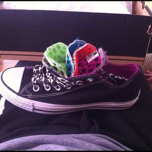 BRAND NEW CONVERSE