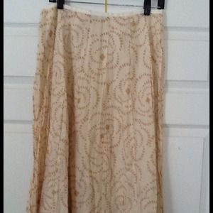 Cream colored lace bottom skirt