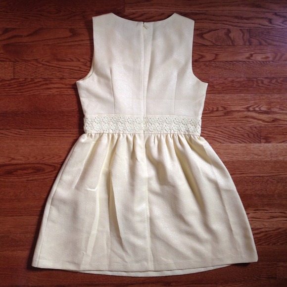 ❌ SOLD - Daisy Forever 21 Dress - Picture 2 of 4