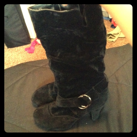 Charles Albert black velvet boots
