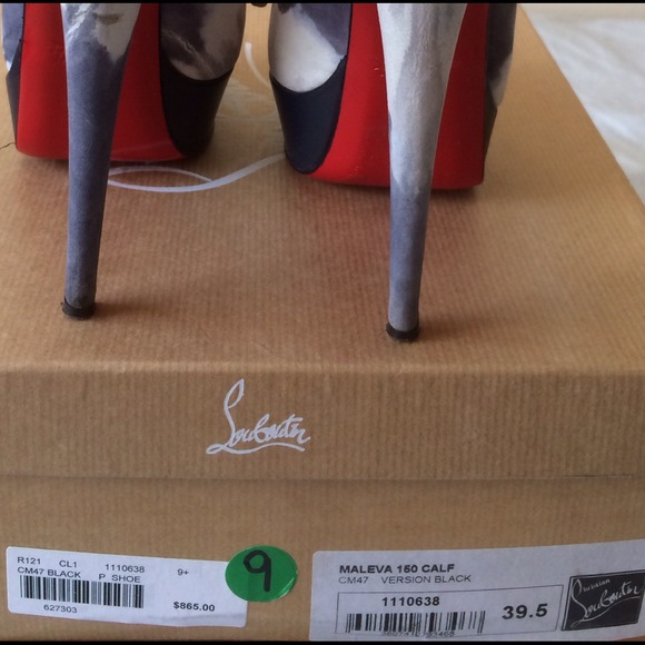 🚫SOLD🚫 Christian Louboutin shoes - Picture 4 of 4