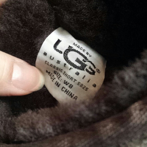 Chocolate short uggs - Picture 3 of 4