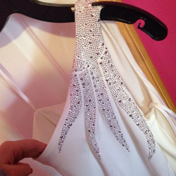 Homecoming dress - Picture 2 of 3