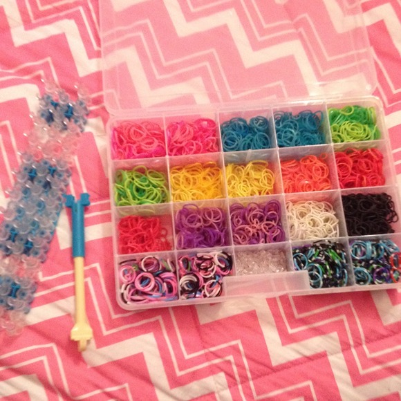rainbow loom and band assortment
