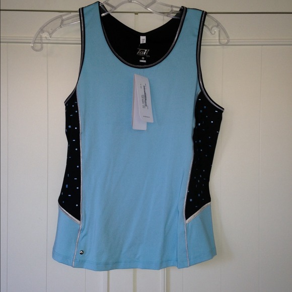 Tail tennis top