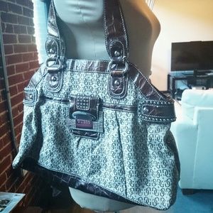 Guess purse