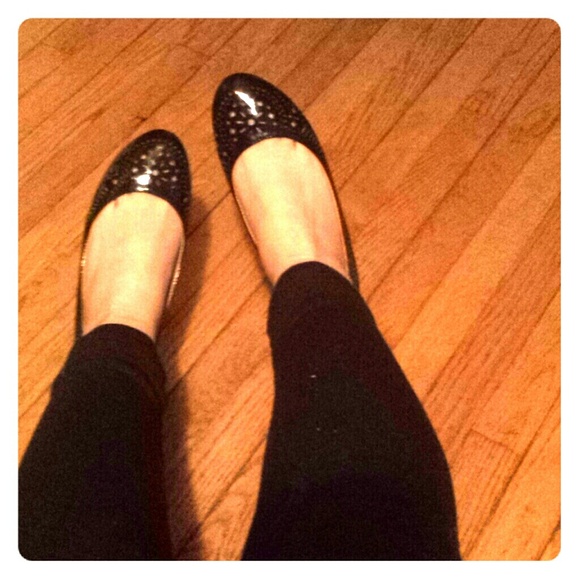 Black cut out print flats