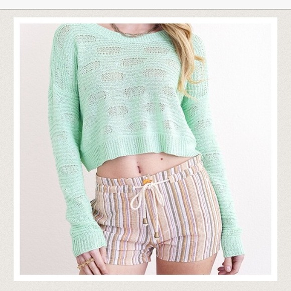 Mint Cropped Sweater - Picture 2 of 3