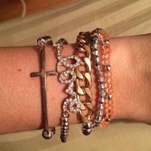 Friendship rose gold bracelet