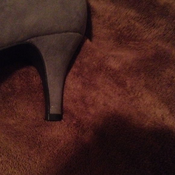 Boot - Picture 2 of 3