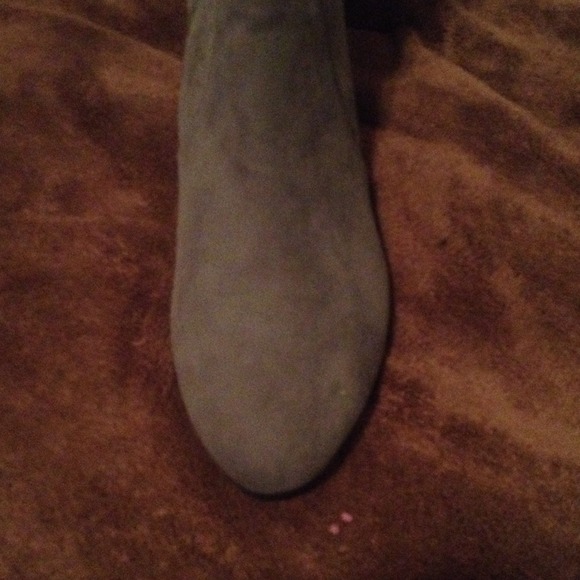 Boot - Picture 3 of 3