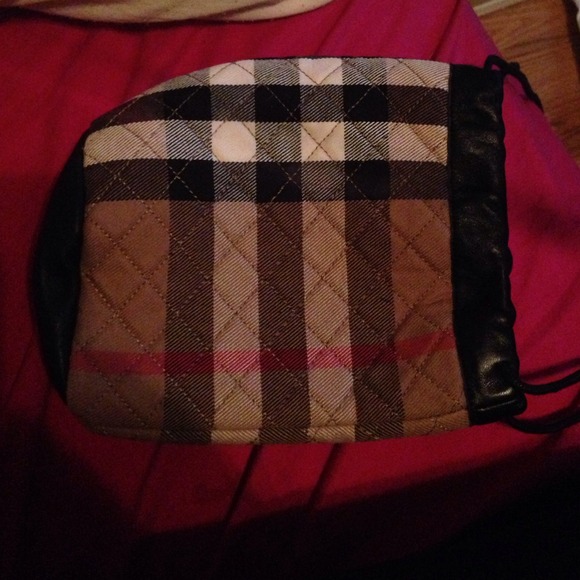 Sold Burberry shoe dustbag