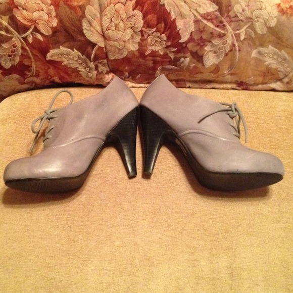 Light Grey - Bakers Booties - Picture 2 of 4