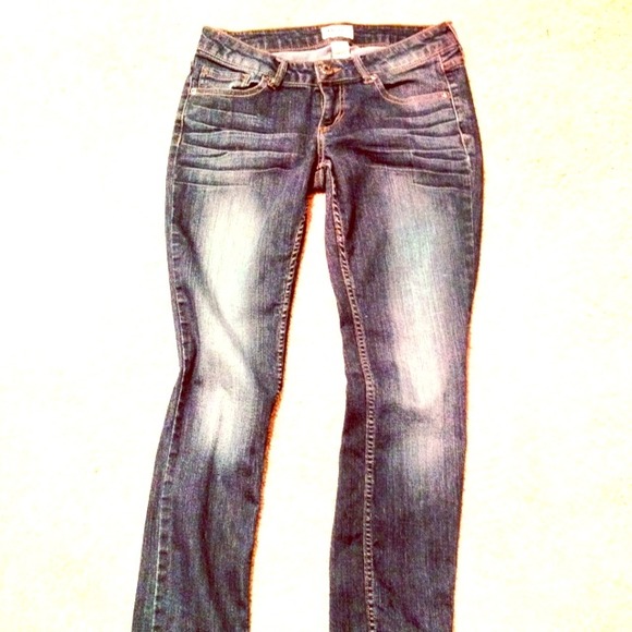 Juniors Mudd Jeans