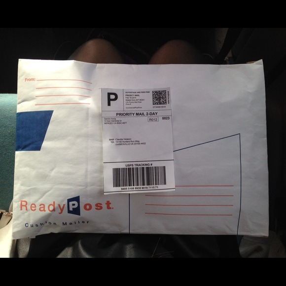 😊SHIPPED😊 - Picture 1 of 2