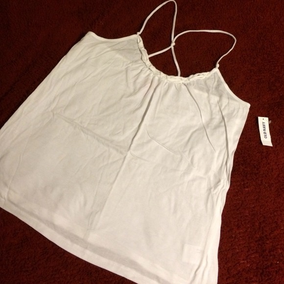 🚫SOLD VINTED🚫Old Navy Summer Top! Size Large