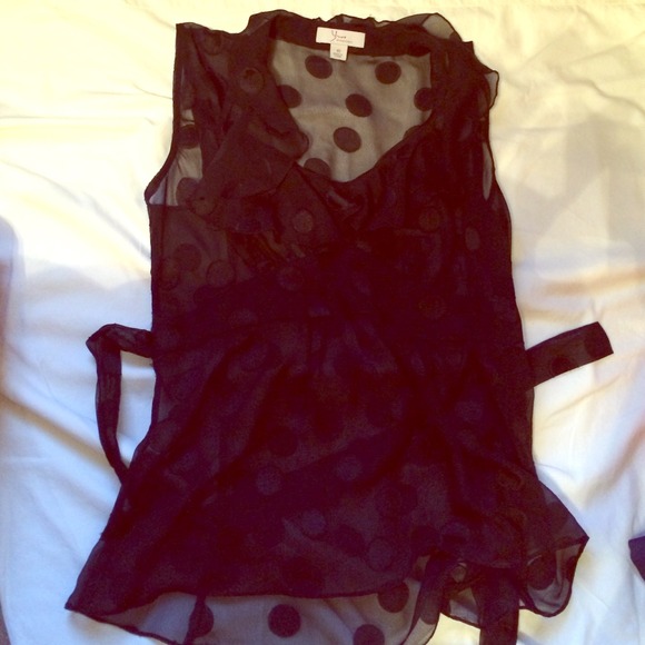 Black shear sleeveless polka dot top