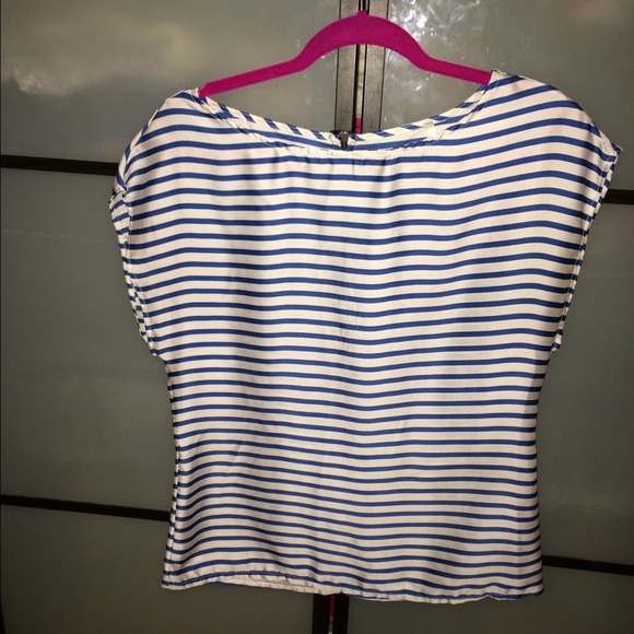 Silk blouse - Picture 2 of 3