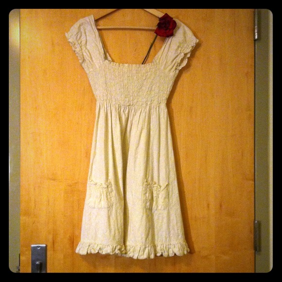 Ivory detailed cotton dress (barely worn)
