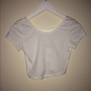 🌟TRADED🌟Brandy Melville white crop top