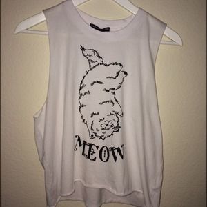 🌟TRADED🌟Brandy Melville meow muscle tee