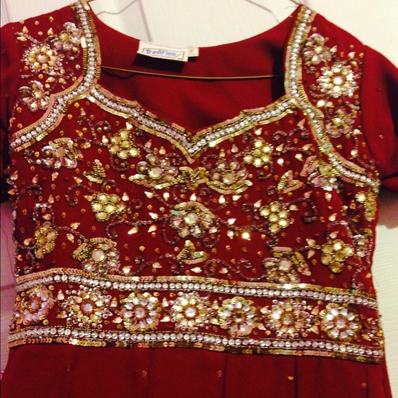 3pice anarkly style dress deep red with beautiful - Picture 3 of 4