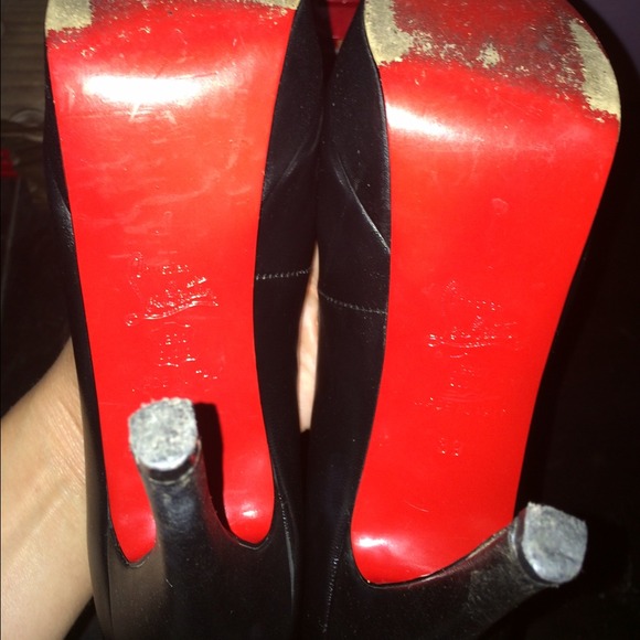 Red Bottom Heels 💋 - Picture 2 of 4