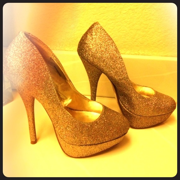 Glittery good heels