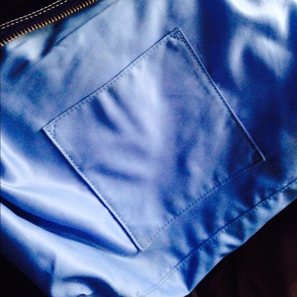 Coach Bag. - Picture 4 of 4