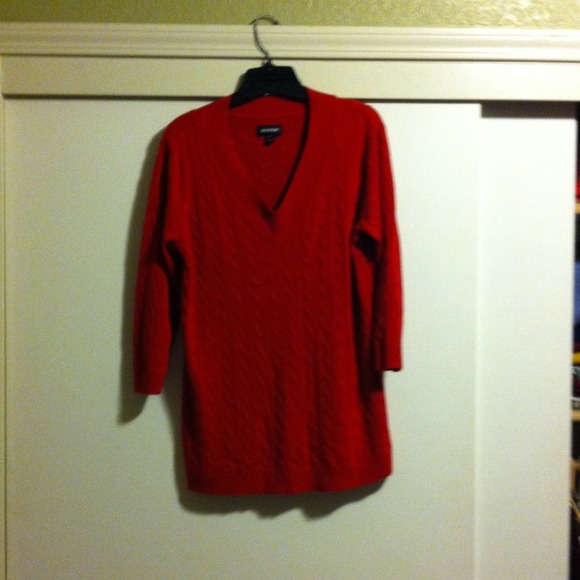 Sweater - red