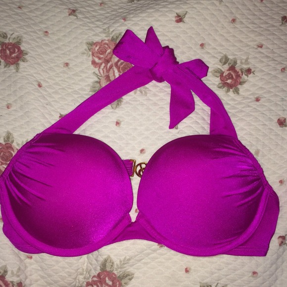 💖SOLD 💖Victoria Secret Swimsuit Top BombShell